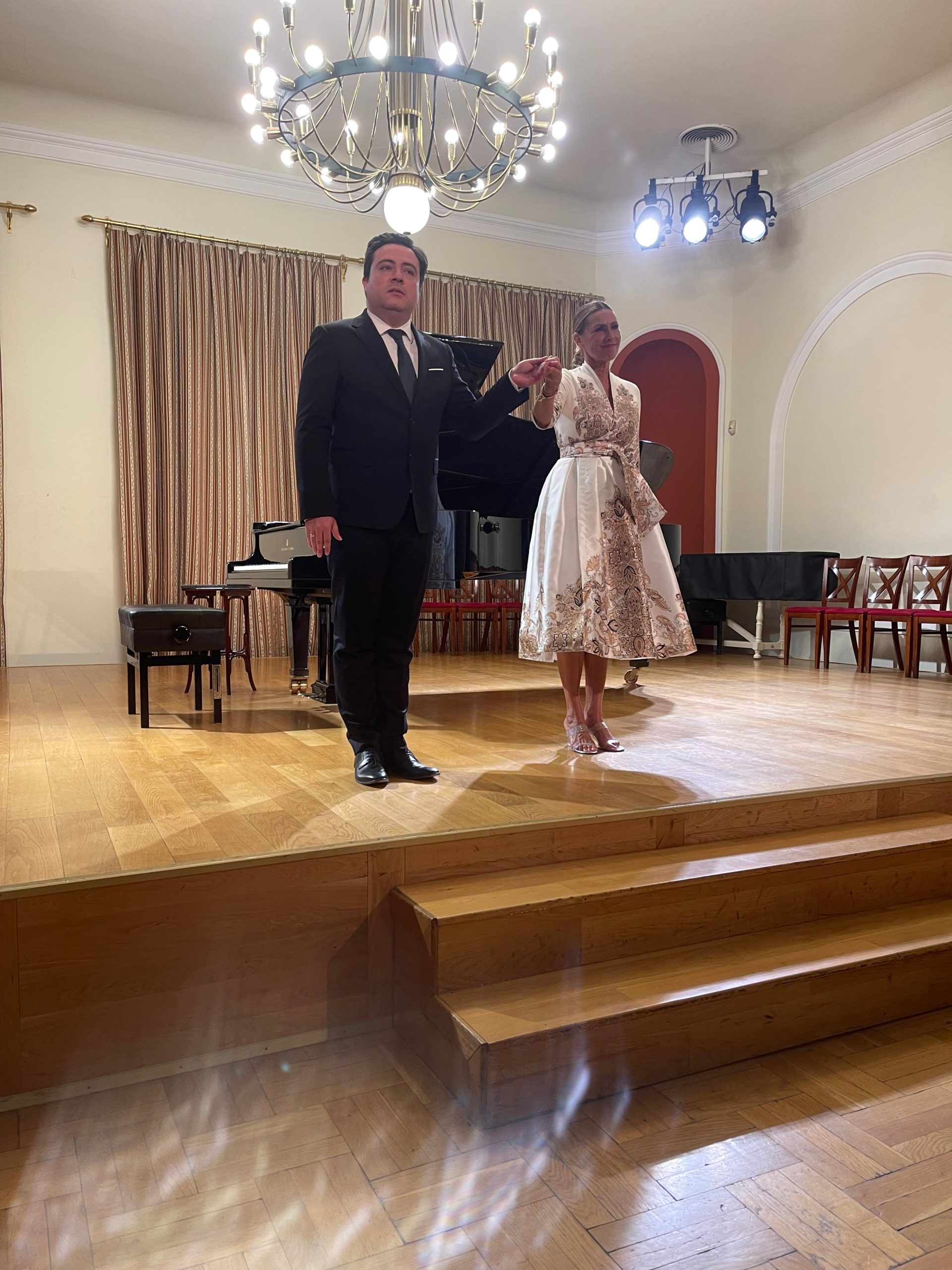 Miklósa Erika operaénekes, Balázs János zongoraművész